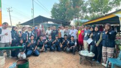Mahasiswa Teknik Mesin UHO Rakit Alat Pengolah Limbah Kelapa Jadi Asap Cair dan Briket untuk Warga Lalorawu