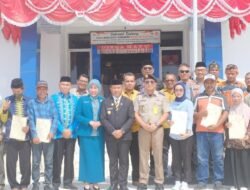 Pimpin Upacara HANTARU 2026, Bupati Muna Barat Apresiasi Kinerja BPN dan Serahkan 4.063 Sertifikat Tanah ke Warga
